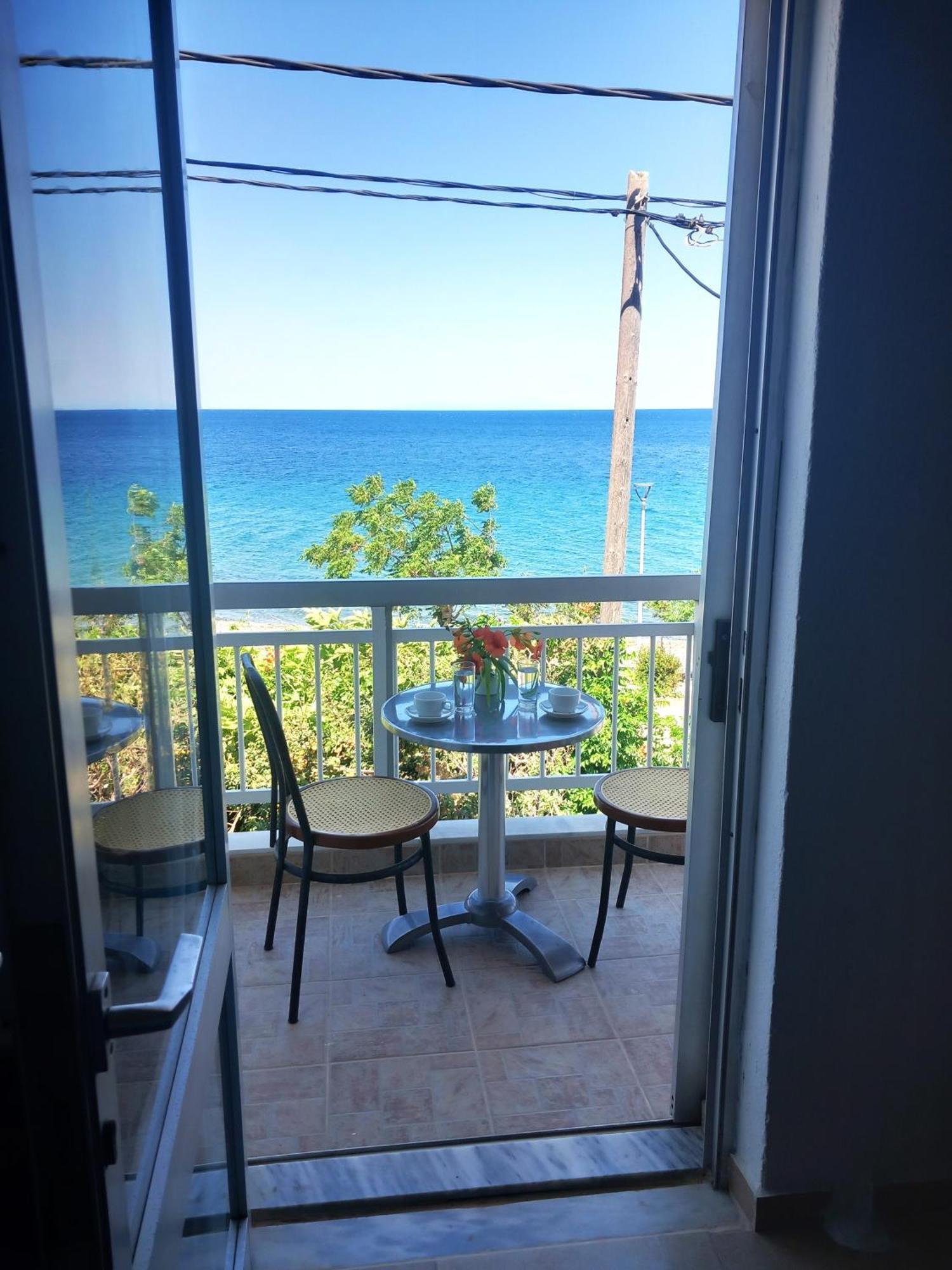 Hotel Kima Kamariotissa Bagian luar foto